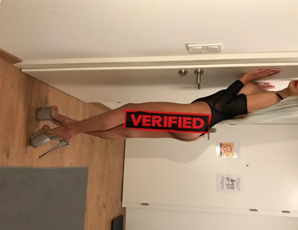 Leah Titten Finde eine Prostituierte Planken